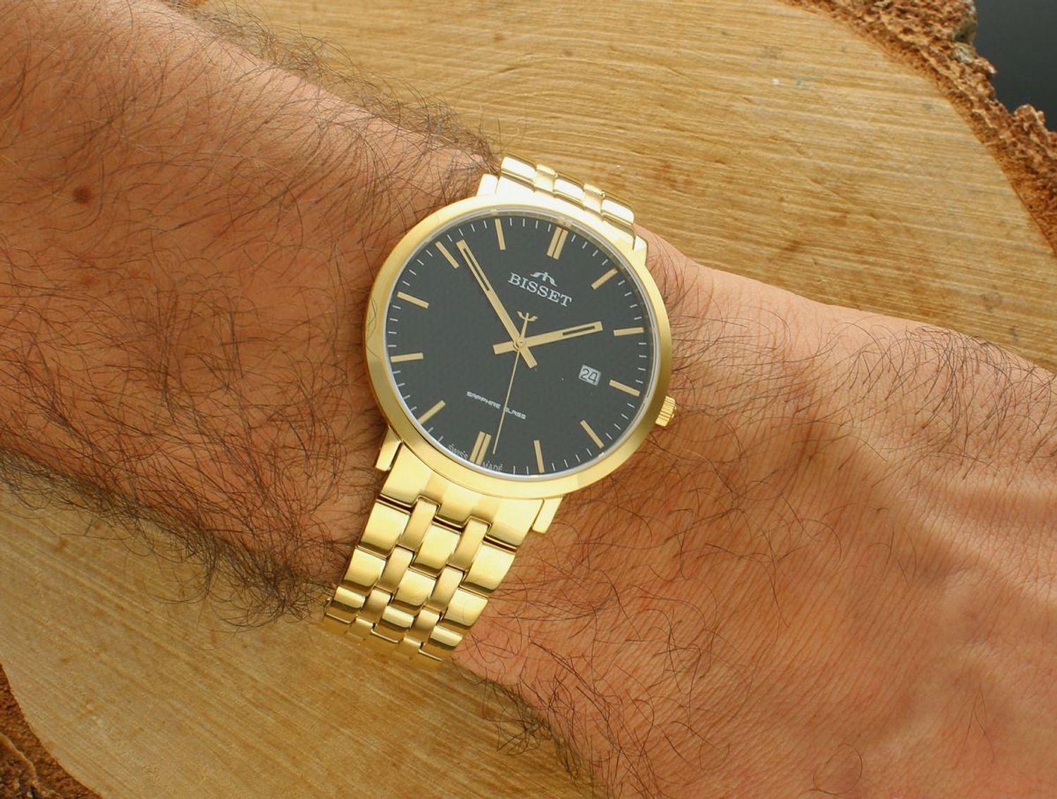 Bisset BSDE86 to elegancki zegarek męski, który łączy w sobie klasykę i nowoczesność. Jego sercem jest szwajcarski mechanizm kwarcowy RONDA SWISS,1.jpg